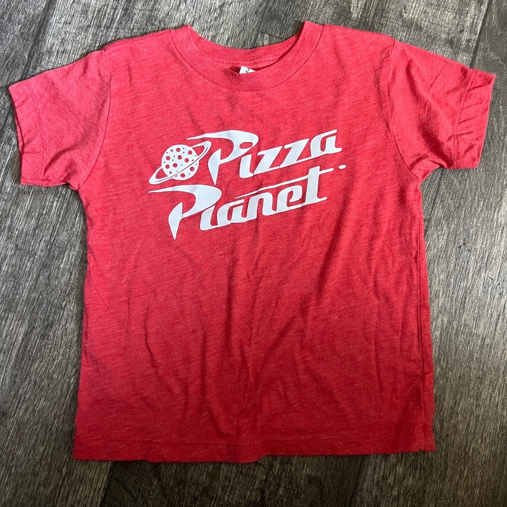 Boy’s Toy Story Pizza Planet Tshirt Size 3T